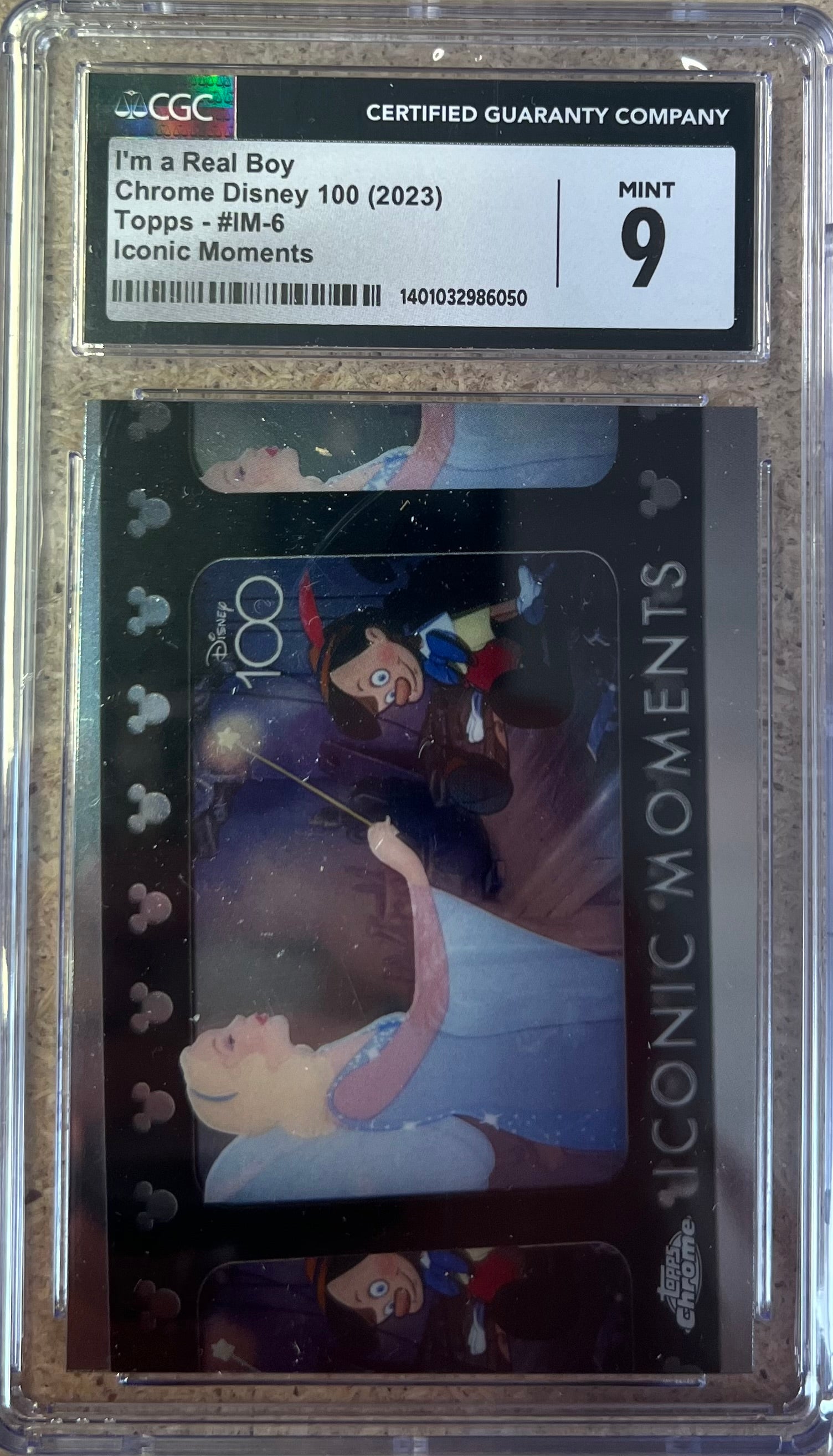 Topps I'm A Real Boy Iconic Moments CGC 9