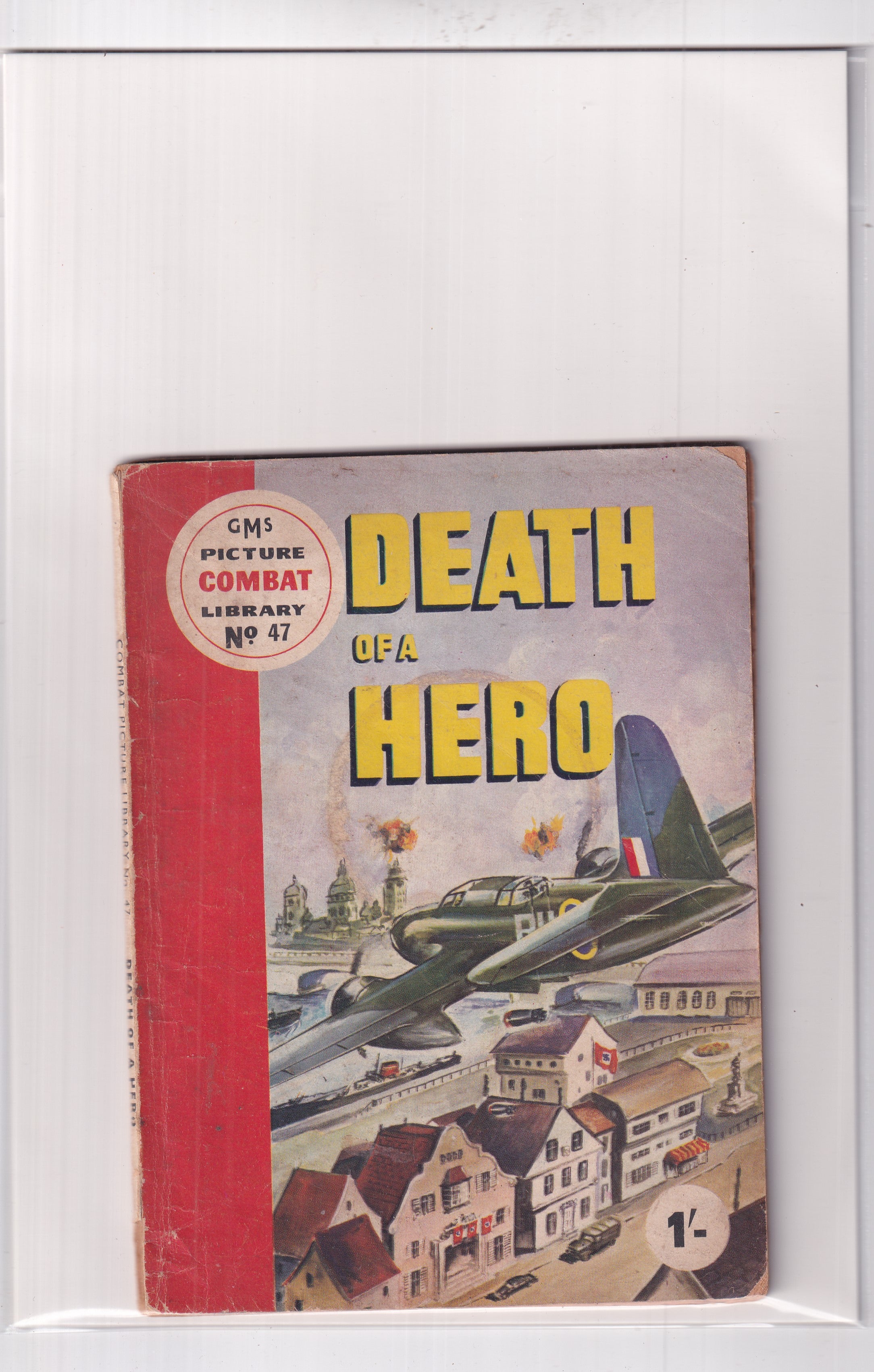 COMBAT PICTURE LIBRARY DEATH OF A HERO #47 - Slab City Comics 
